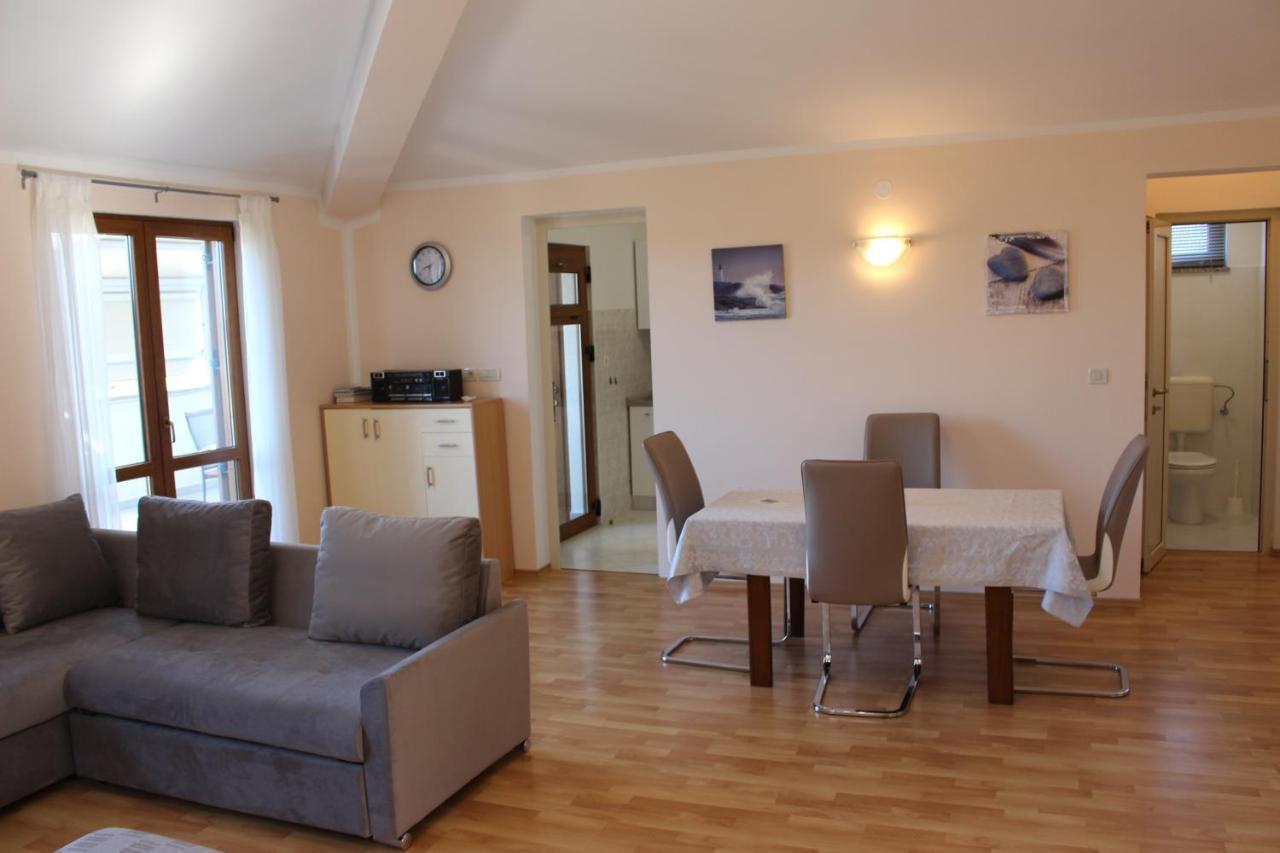 Joka 487 Apartma Rovinj