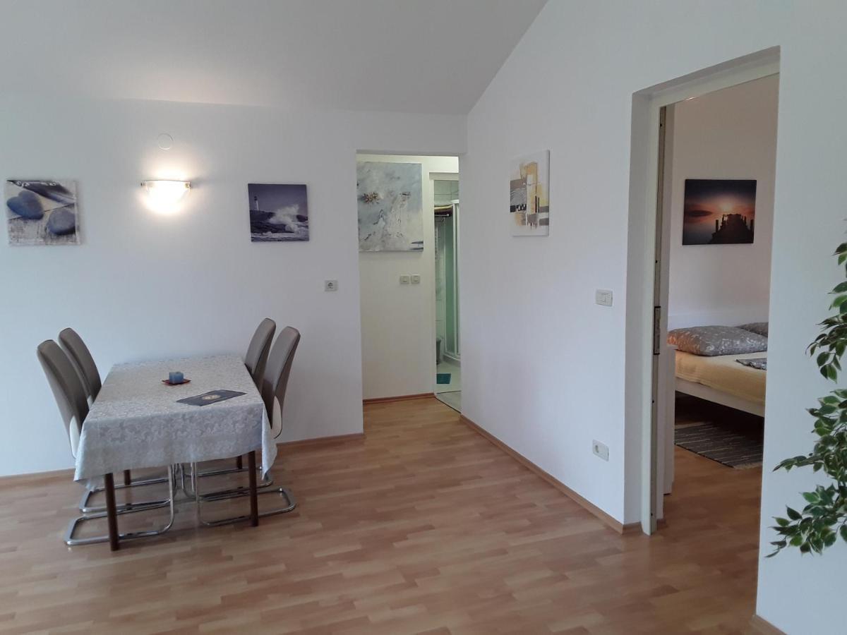 Joka 487 * Rovinj
