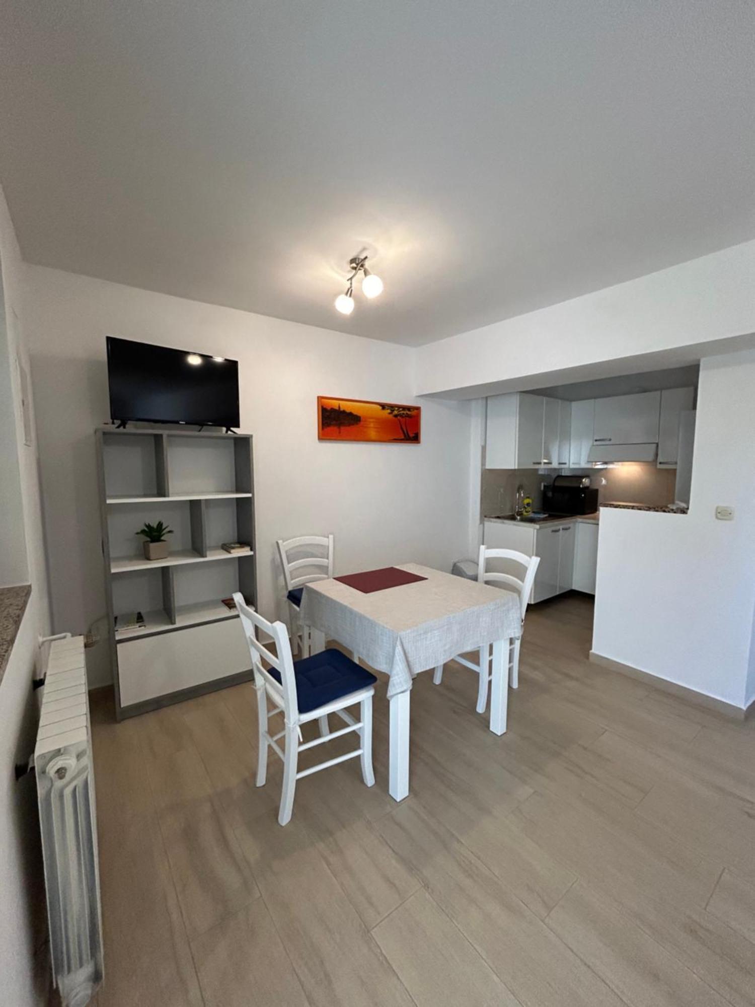 Joka 487 Rovinj